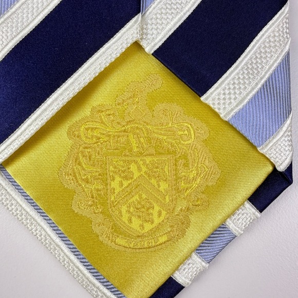 Donald J Trump Signature Collection Silk Mens Tie Navy Blue Light Blue Striped - Picture 4 of 8